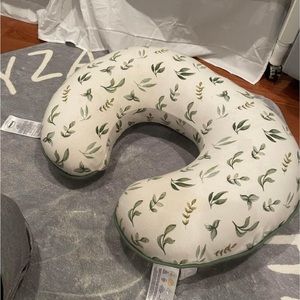 Billy Pillow & Cover